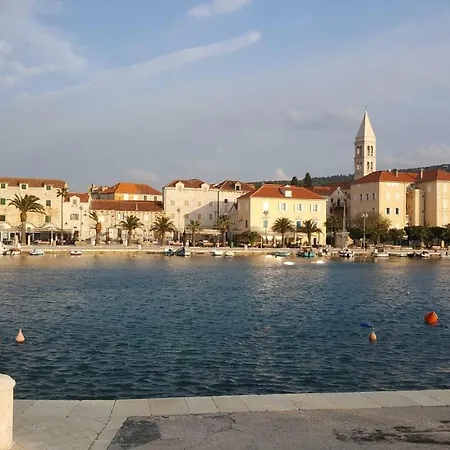 Apartment Sophos Supetar